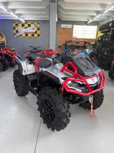 Quadriciclo Can am XMR 1000cc 2024