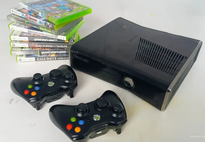 Xbox 360 ótimo estado (6x140 no cartão)