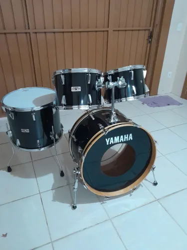 Bateria Yamaha Vintage Bumbo 24