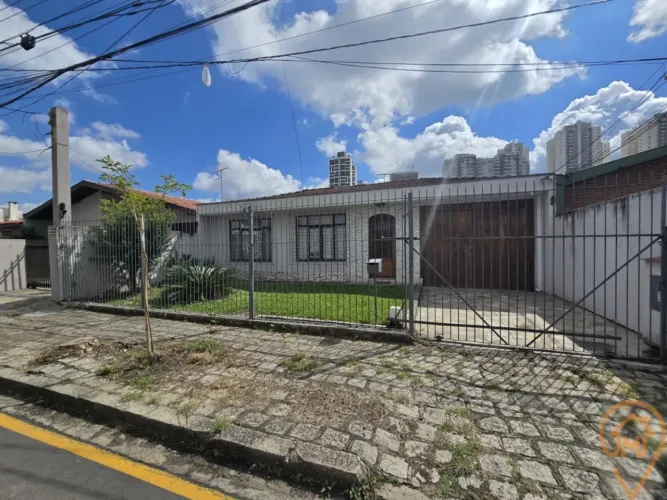RESIDÊNCIA SEMIMOBILIADA COM 4 DORMITÓRIOS SENDO 01 SUÍTE | JARDIM BOTÂNICO | ESPAÇO GOURM