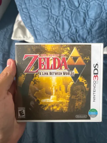 The Legend Of Zelda A link Between Worlds nintendo 3ds