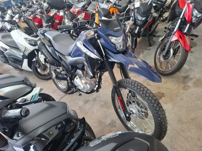 Honda bros 160cc 2026 shalom veículos