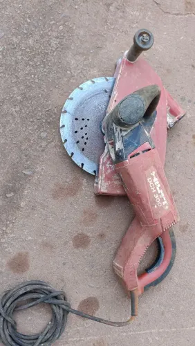 Maquitao de corta concreto 