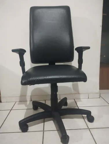 Cadeira de escritório 