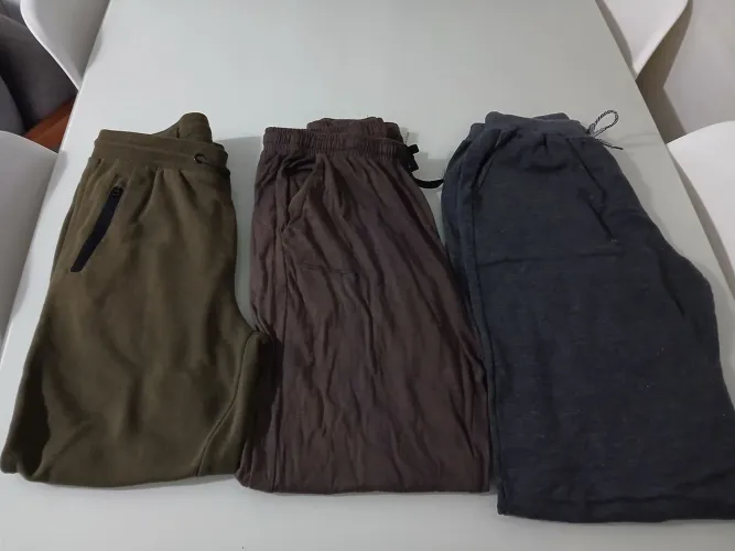 Vendo kit moletom veste M/P masculino usado em boas condições 