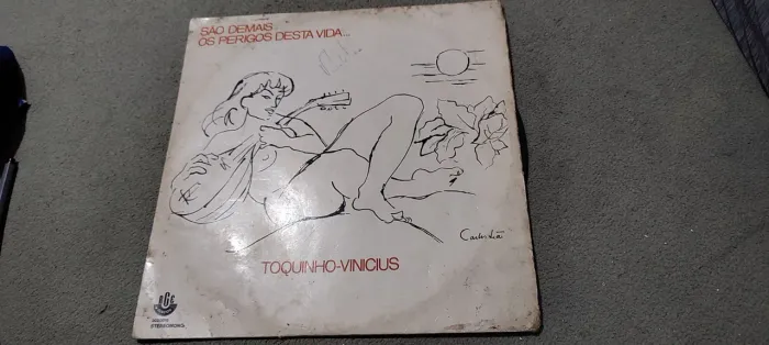 Clássico álbum de vinil da MPB Toquinho e Vinícius - São demais os perigos da vida 1972