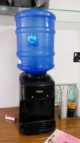 Bebedouro elétrico Philco