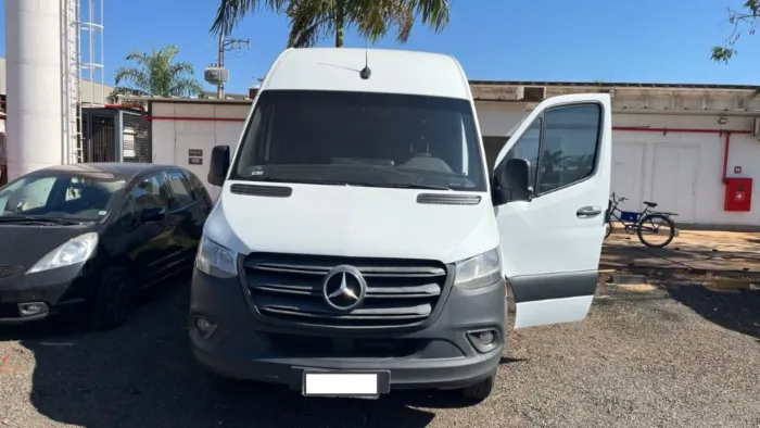 Mercedes-Benz Sprinter 416 Furgão Longo T.a. 2.2 Dies 2022
