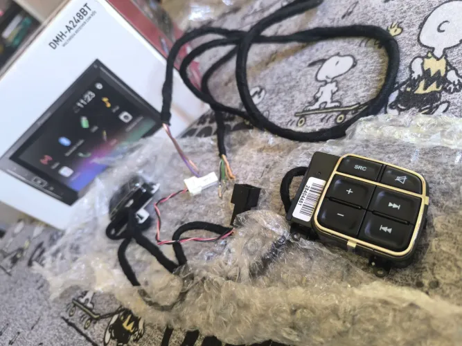 Kit comando de som de volante original Fiat com multimídia Pioneer em perfeito estado!!!!