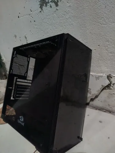 Vendo gabinete de computador gamer