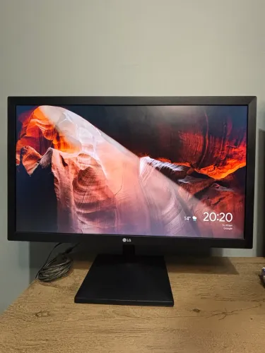 Monitor LG 21,5?