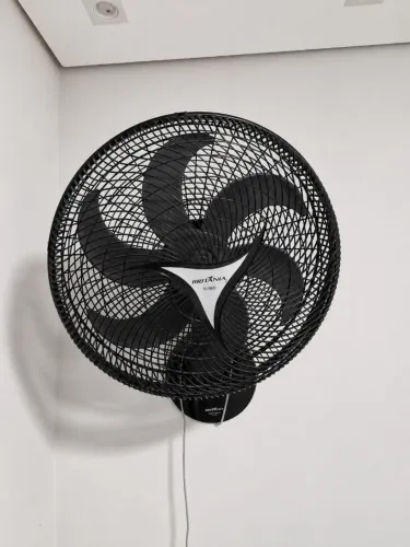 Ventilador Britania Mega Turbo 50 130W 6 pás