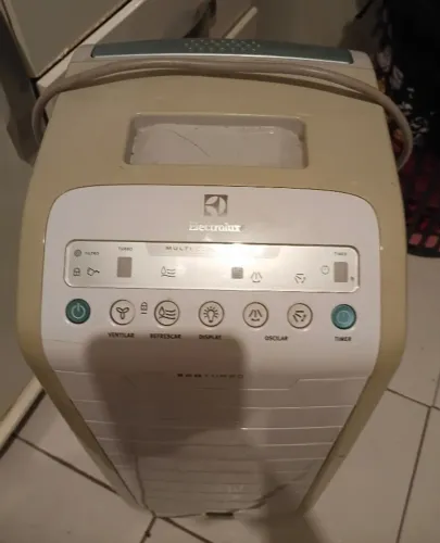 climatizador de ar Electrolux EcoTurbo usado