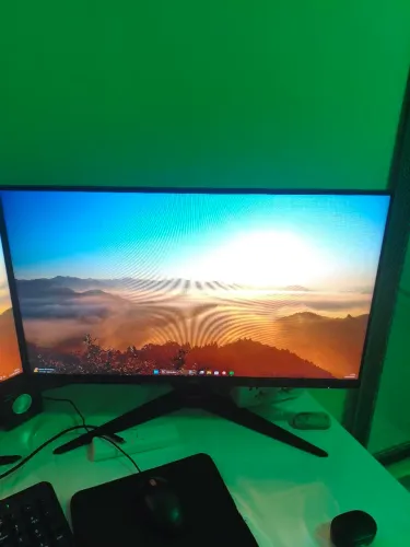 Monitor gamer AOC Hero 24 polegadas 144 hz