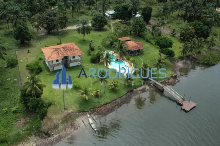 Fazenda de Luxo à Venda em Maragogipe-BA, 8 quartos, 8 suites, 3 salas, 10 banheiros, 20 v