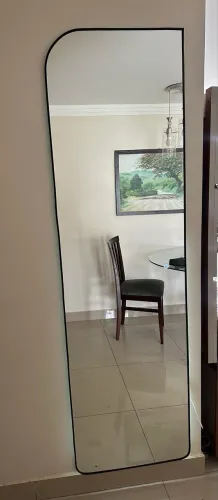 Vende-se ESPELHO