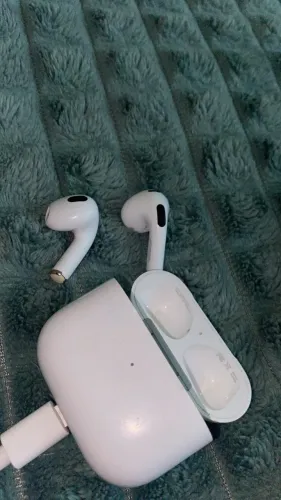 AirPods 3