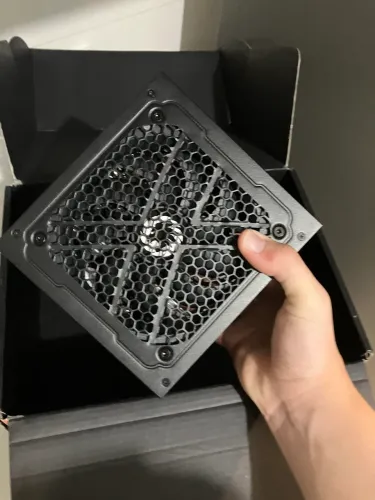 Fonte 650W GX650 GameMax 80 Gold Modular