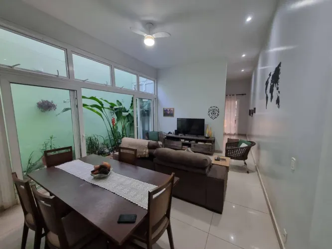 Casa com 4 quartos no Bairro Boa Esperança