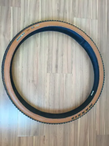 Pneu Maxxis Ardent 29x2.25 sem arame, Tubeless 