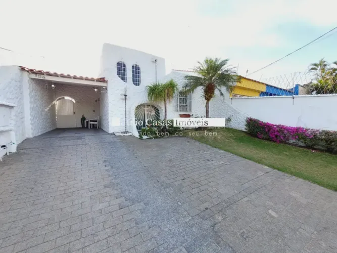 Casa comercial para venda e aluguel