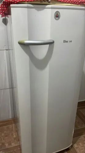 Geladeira desapego