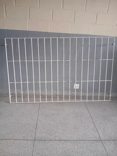 Grade de janela medida 2.00 por 1.24 promoção 200,00 reais