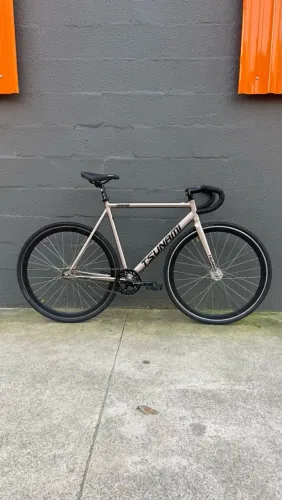 Bicicleta Fixa Tsunami SNM100 tamanho 55