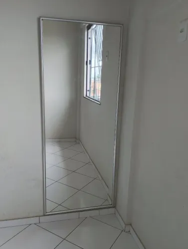 Vendo espelho grande