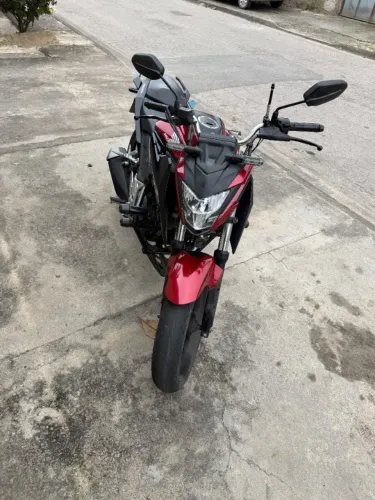 Twister CB300F 2025