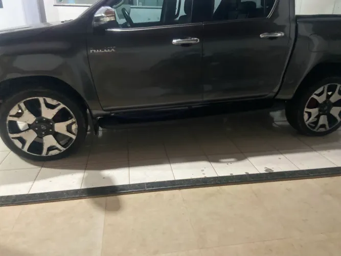 RODAS HILUX / SW4 ARO 22 COM PNEUS