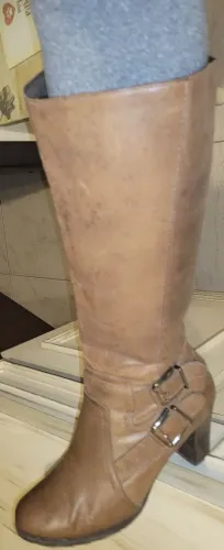 bota couro marrom