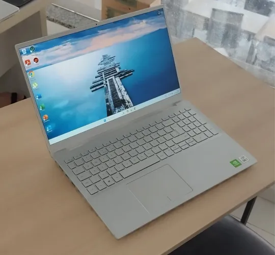 Notebook Dell Inspiron 5590 i7 (10ª Gen)