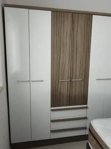 guarda roupa seminovo