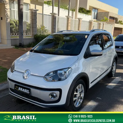 Volkswagen Up! Cross 1.0 TSI Total Flex 12V 5P 2016