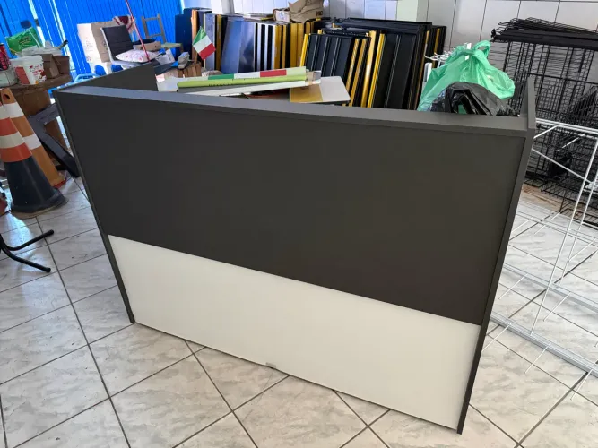 Balcão para loja em L