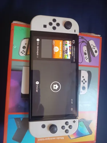 Nintendo switch oled 64 gb
