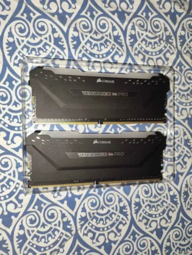 memoria ram corsair pro rgb