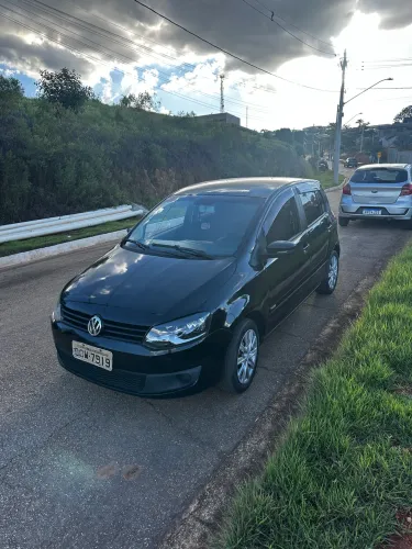 Volkswagen Fox 1.0 MI Total Flex 8V 5P 2013
