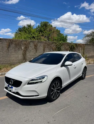 Volvo V40 T-4 Momentum 2.0 Aut. 2018