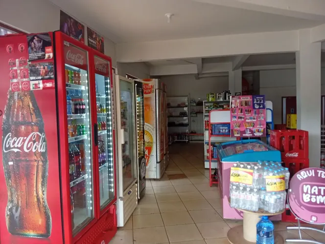 Vendo conveniência e bar