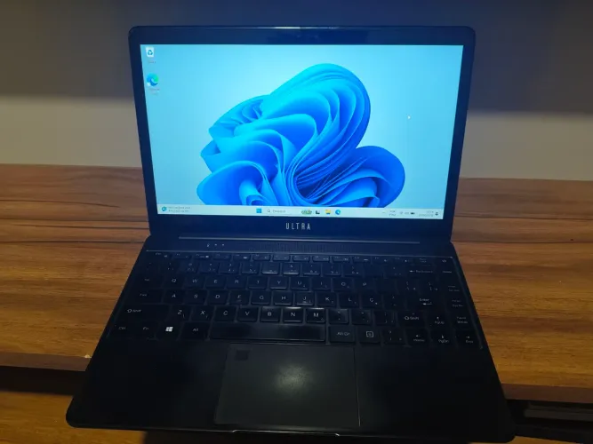 Notebook Ultra Slim | Intel Core i3 10ª Geração | 8GB RAM | SSD NVMe 256GB | Bateria 100%<br>
