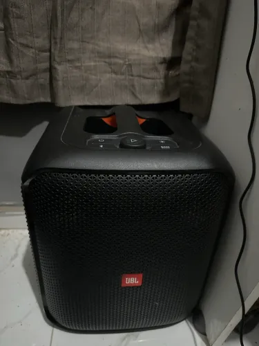 Jbl partybox encore essential;(aceito troca em ps4)