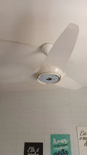 Ventilador de teto com controle 
