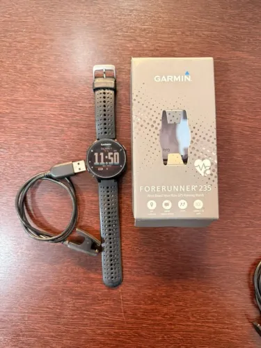 Garmin Forerunner 235 - Usado