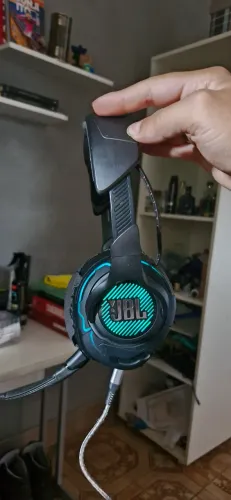 Jbl quantum one