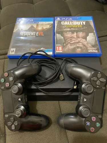 Vendo PS4 Slim