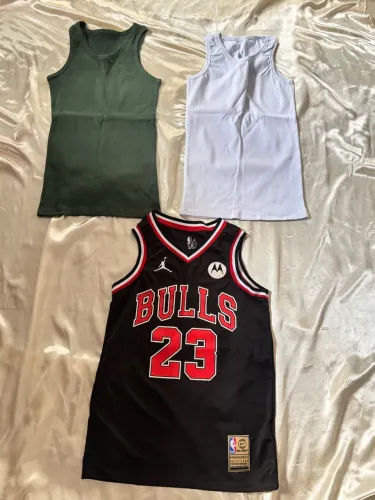 Camisetas caneladas c