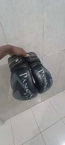 Vendo luva de muay Thai e boxe