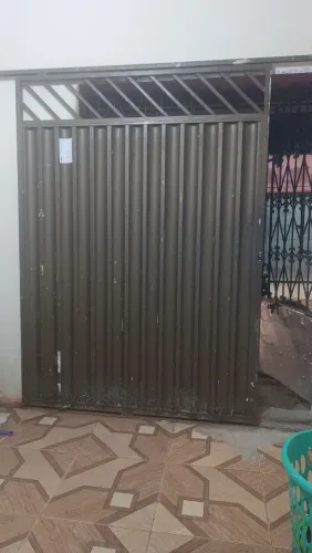 Vende-se portão usado em perfeito estado